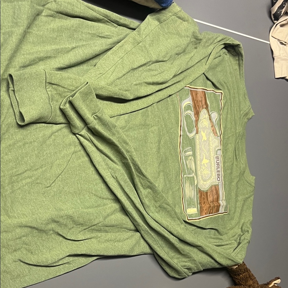 BURLEBO Green Long Sleeve Tee